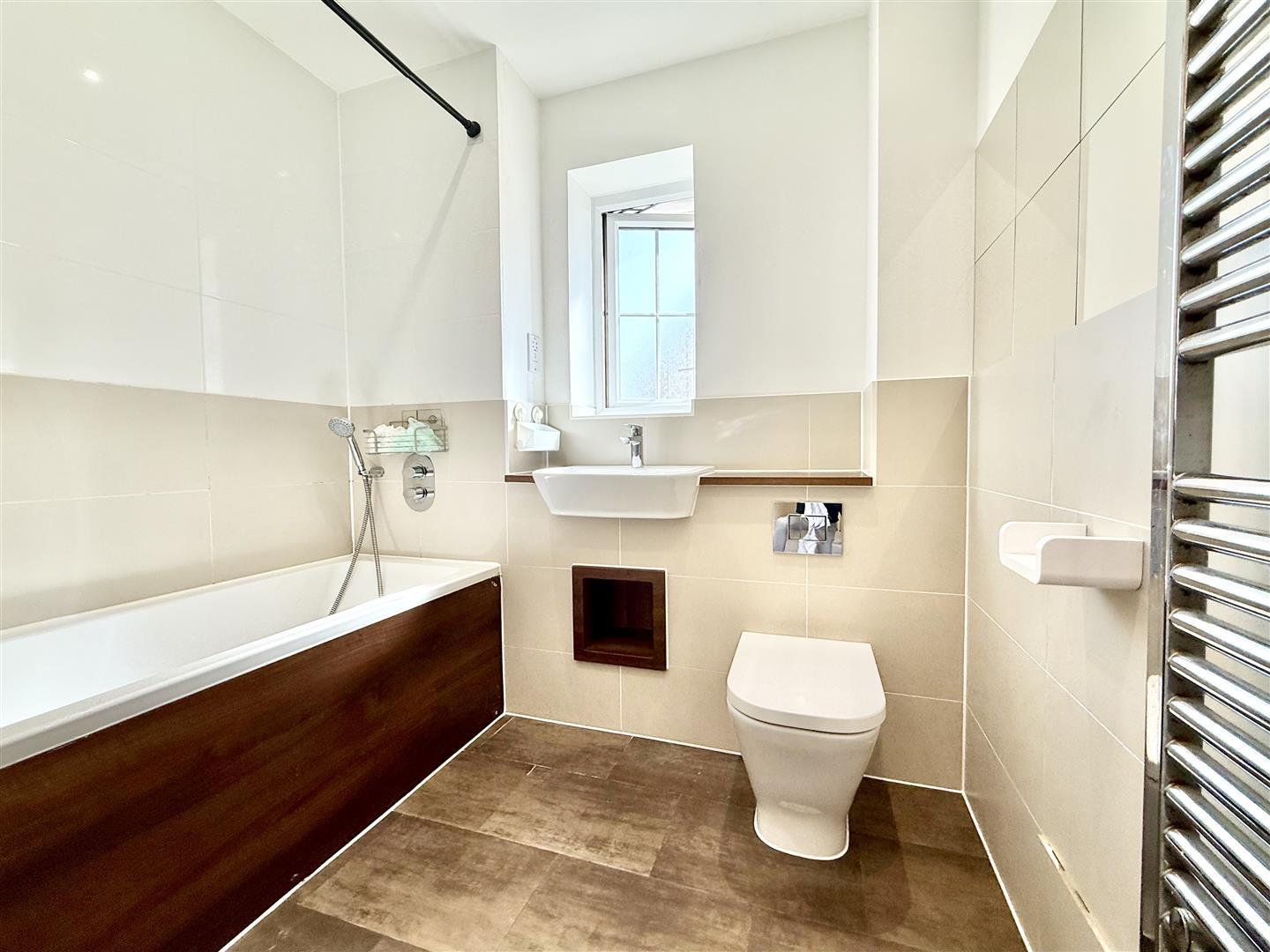 Property Image 18d66084-b037-4c13-9e37-ca1c1c0b20bc