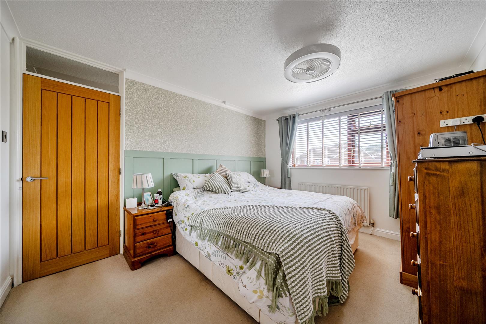 Property Image 18dc0e7d-77e8-4021-9f82-bfd30a504414