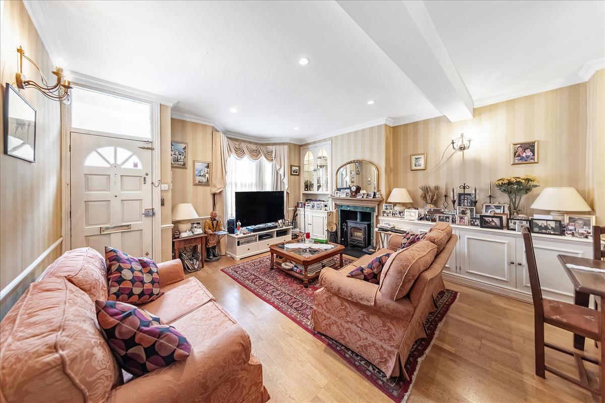 Property Image 18dd956f-6c47-4de8-8ba7-fe61ecb2cc09