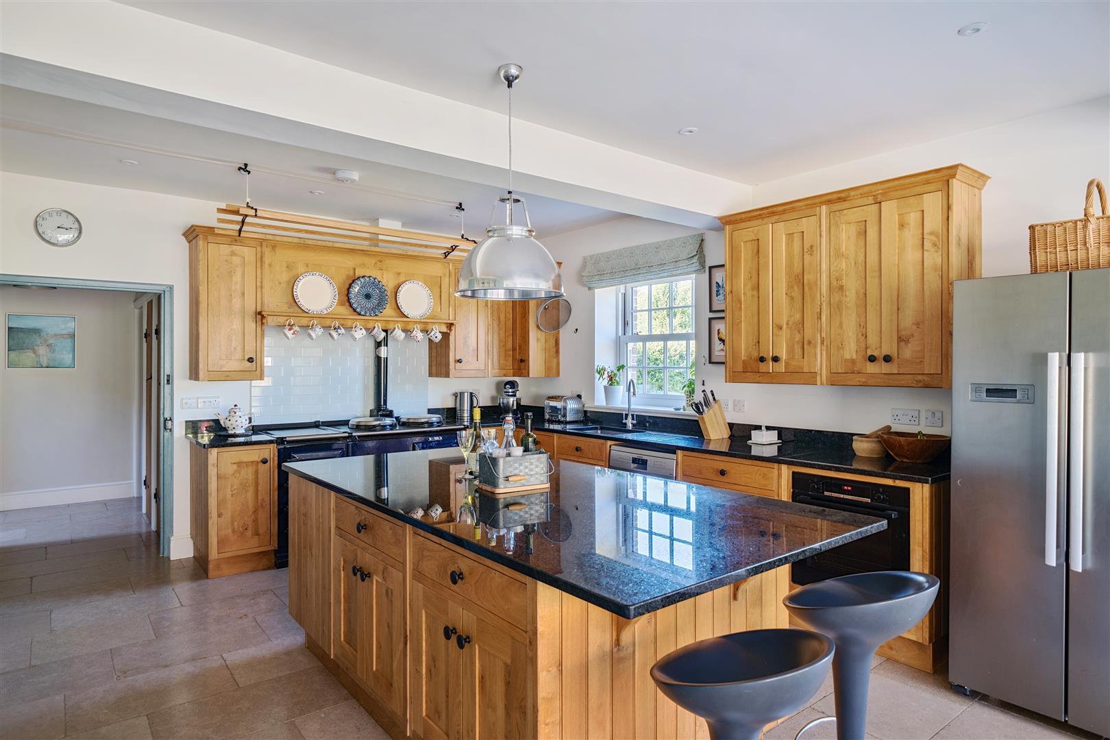 Property Image 18e56607-cff8-4ad3-9ed9-7a34b4964a5c