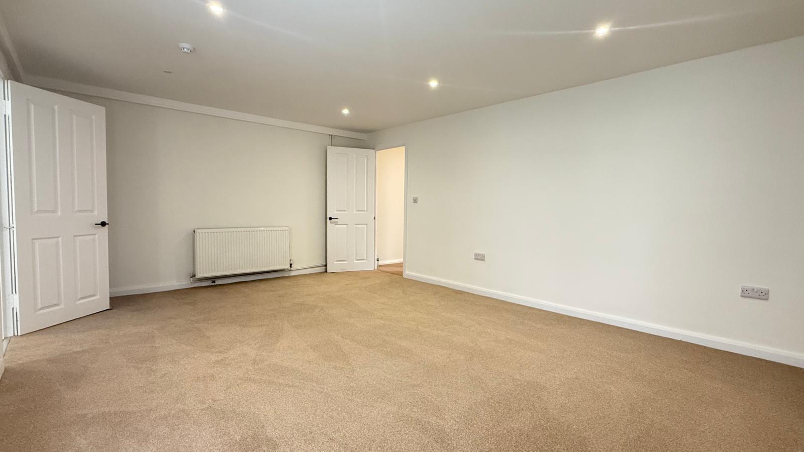 Property Image 18e850f2-51d7-40c7-98ae-863185210c1b