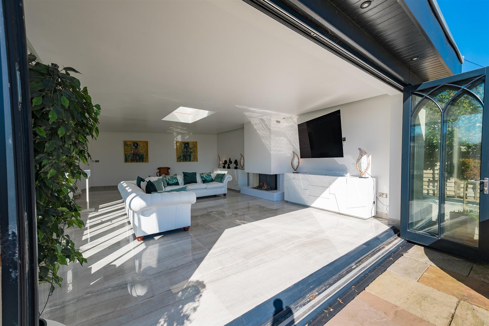 Property Image 1901ddbb-47c0-4b0c-9164-0ac84b0c3ecc