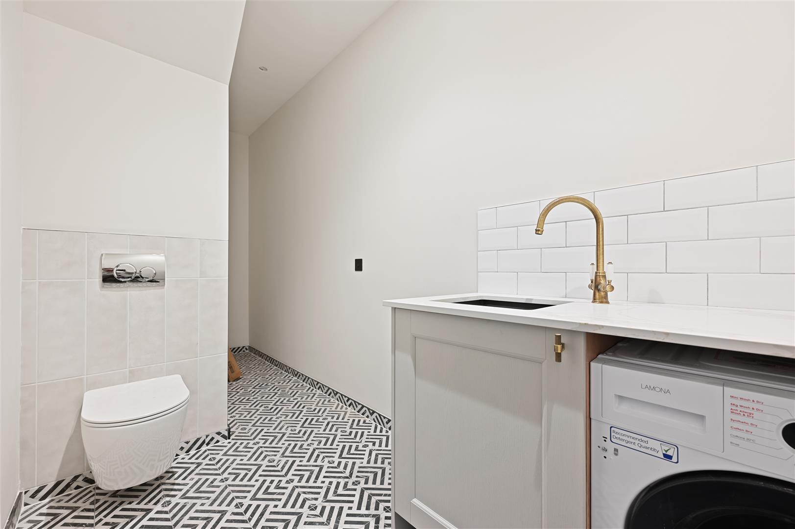 Property Image 1902b461-7142-439f-9d08-4c6a7d341465