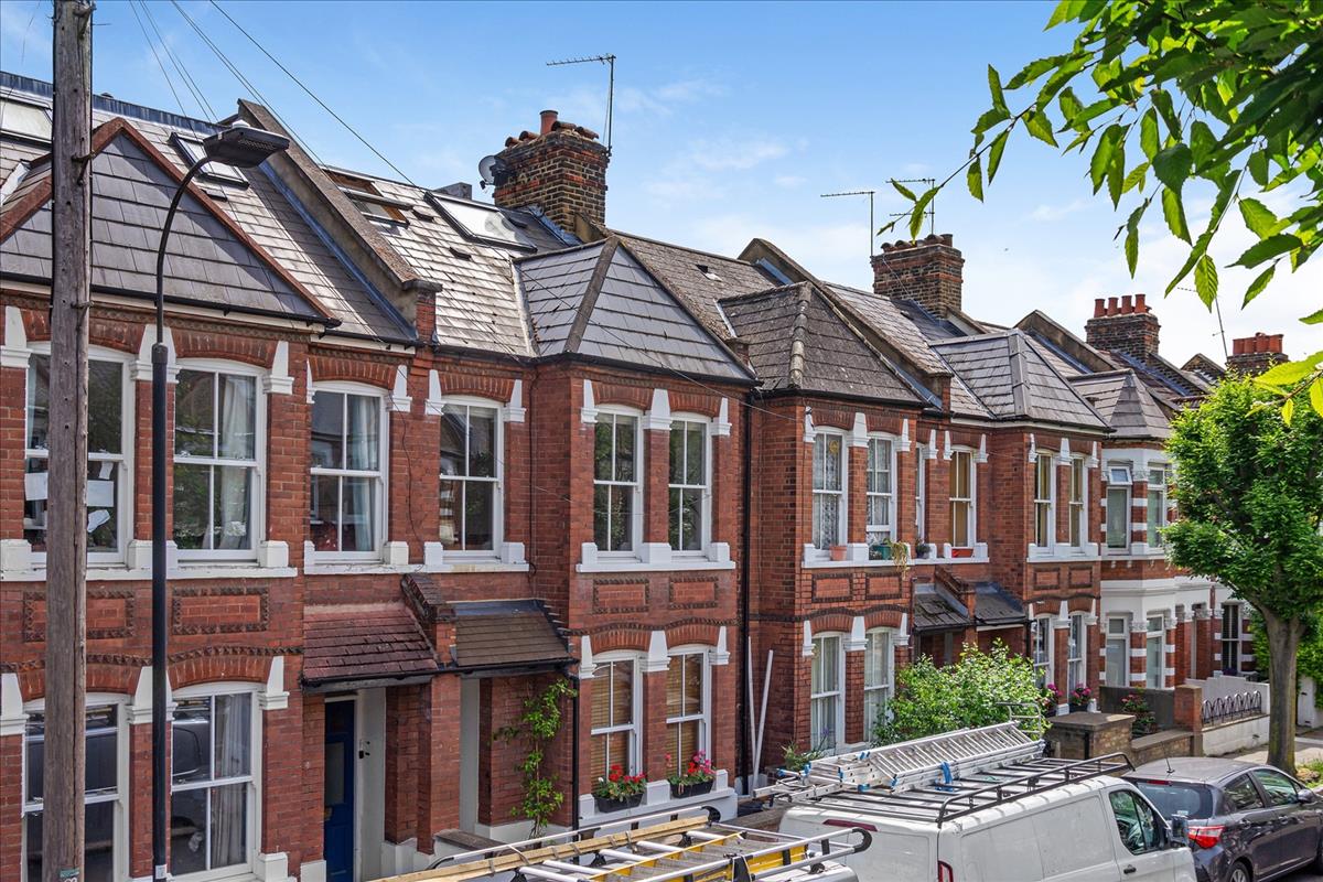 Property Image 191cc400-c6fa-486f-ac77-f5dcd0c1e3bb