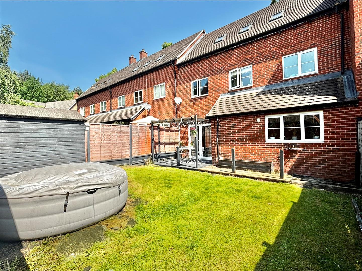 Property Image 1947be01-3541-46ae-bc54-50fae569e4f0