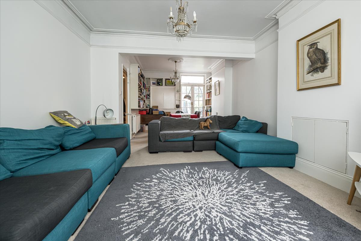 Property Image 1947e999-663f-4a62-95fa-1da5ff9fc2c2