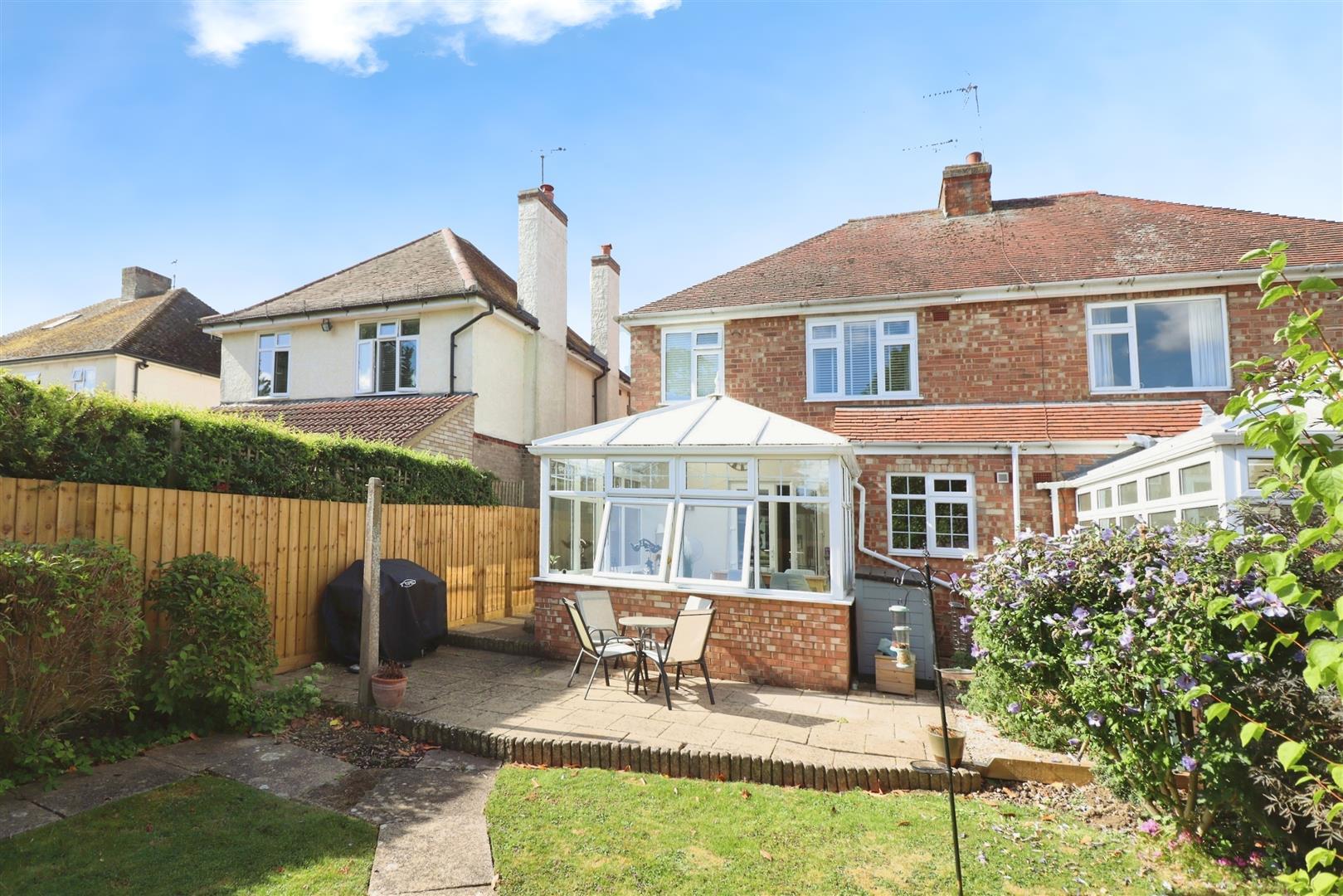 Property Image 19683723-889b-4d24-8373-cc738cf9ca44
