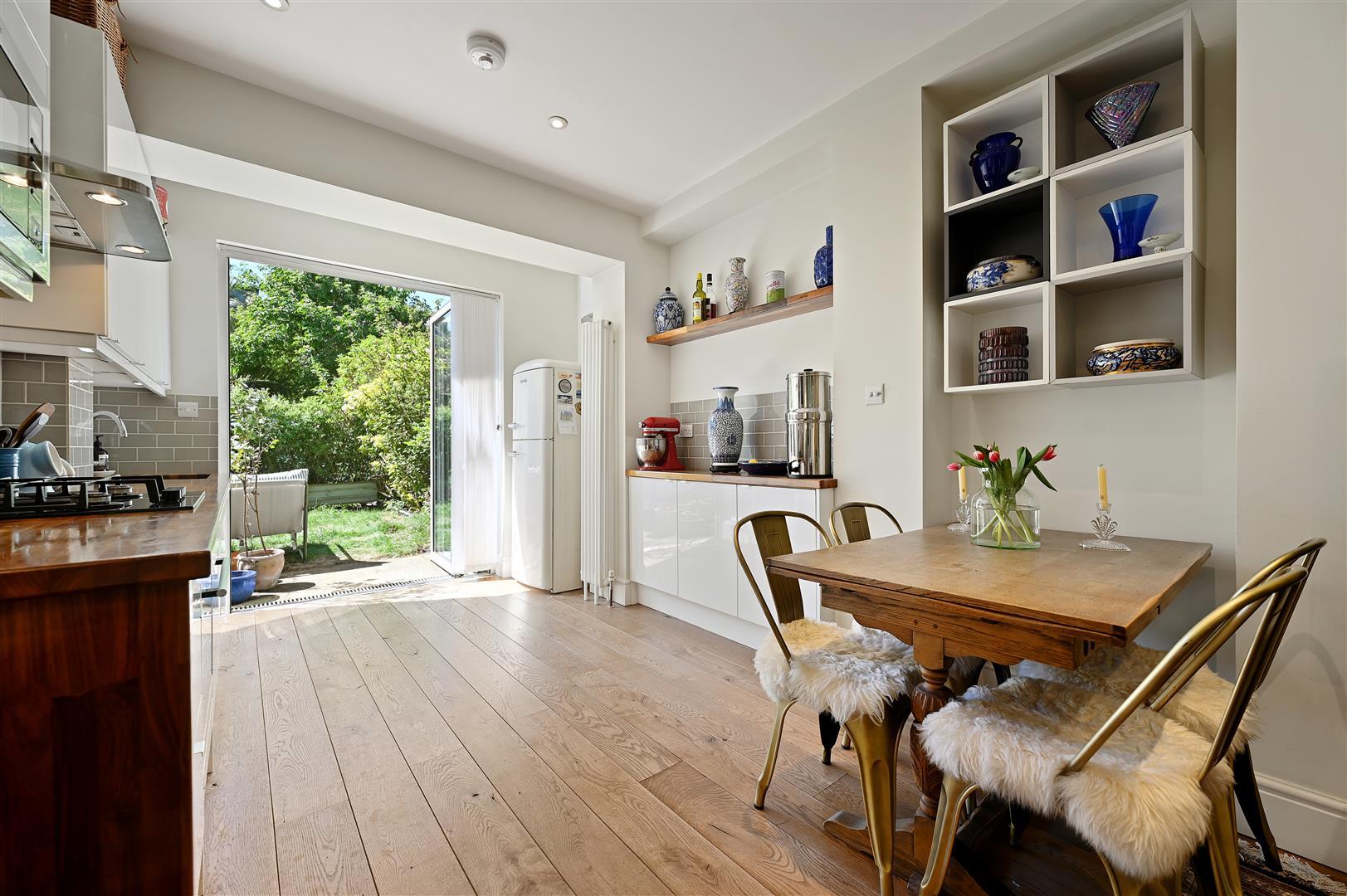 Property Image 196c1401-05cf-4f21-ae24-7a94c045a086