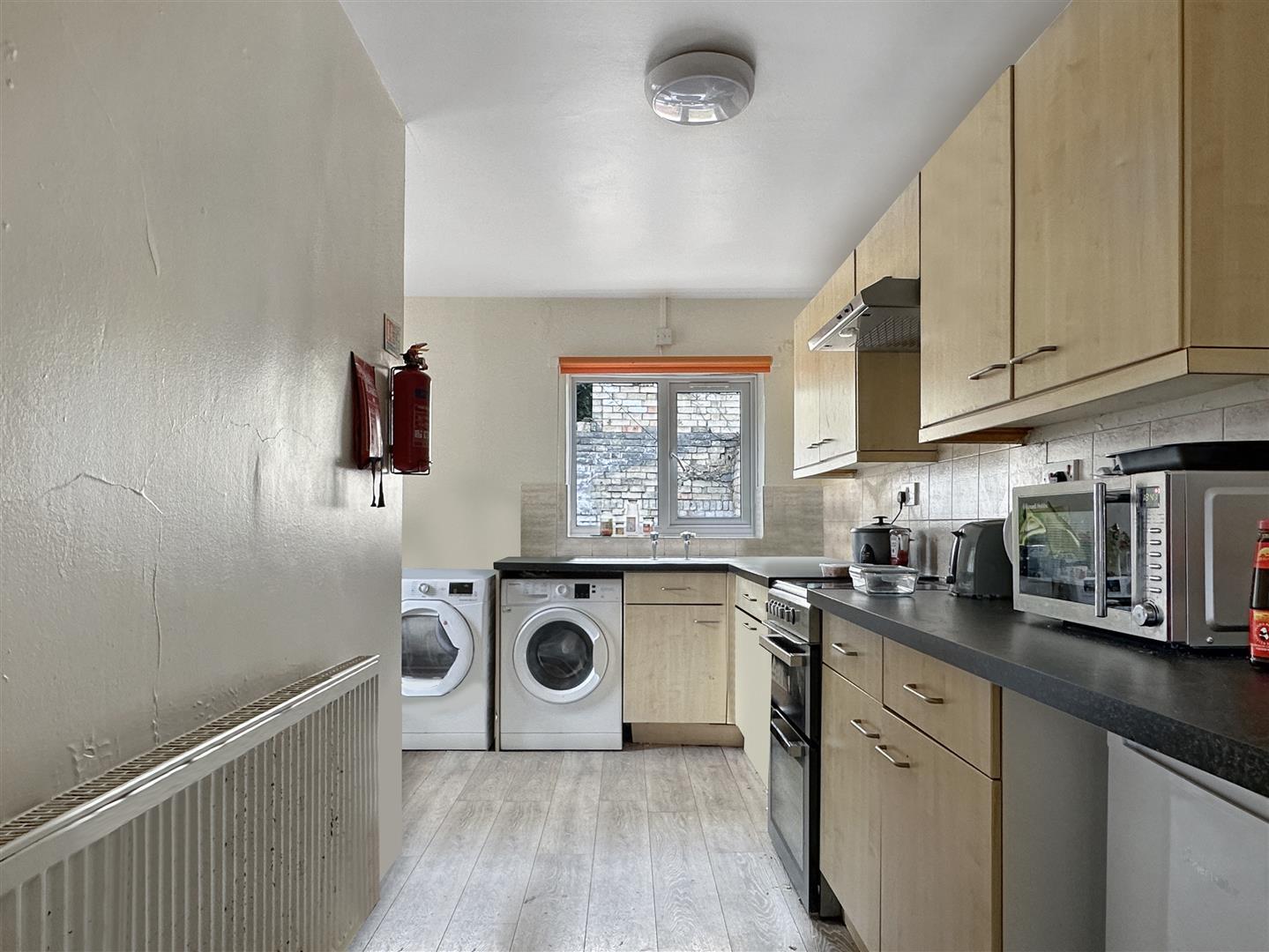 Property Image 1975ab36-b57a-4f79-8453-17febae5347c