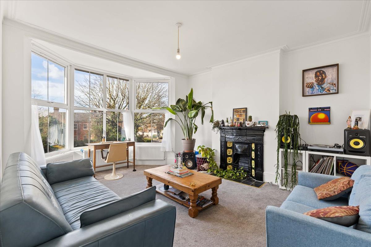 Property Image 1982237d-e74b-4234-b1c1-7be168210d53
