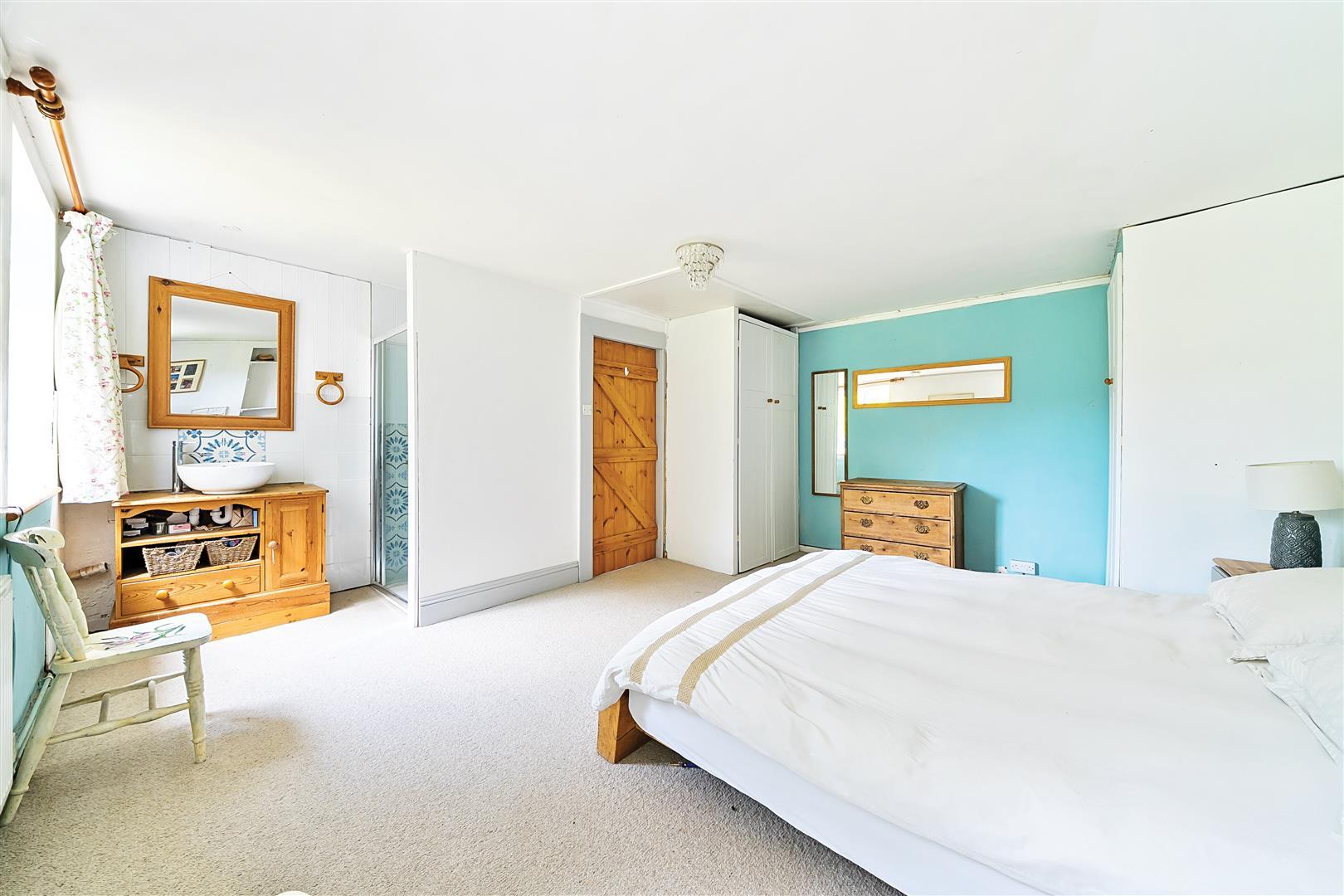 Property Image 19865080-875b-4431-80b6-7e87ed62224a