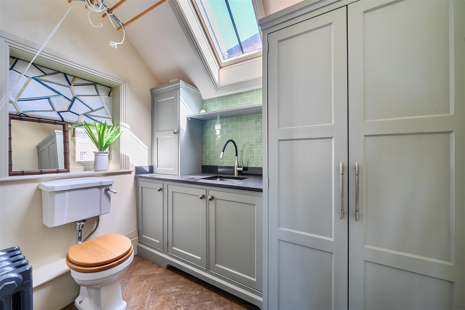 Property Image 1989eb6c-4a09-4c51-a7ad-21ce2ae82e8d