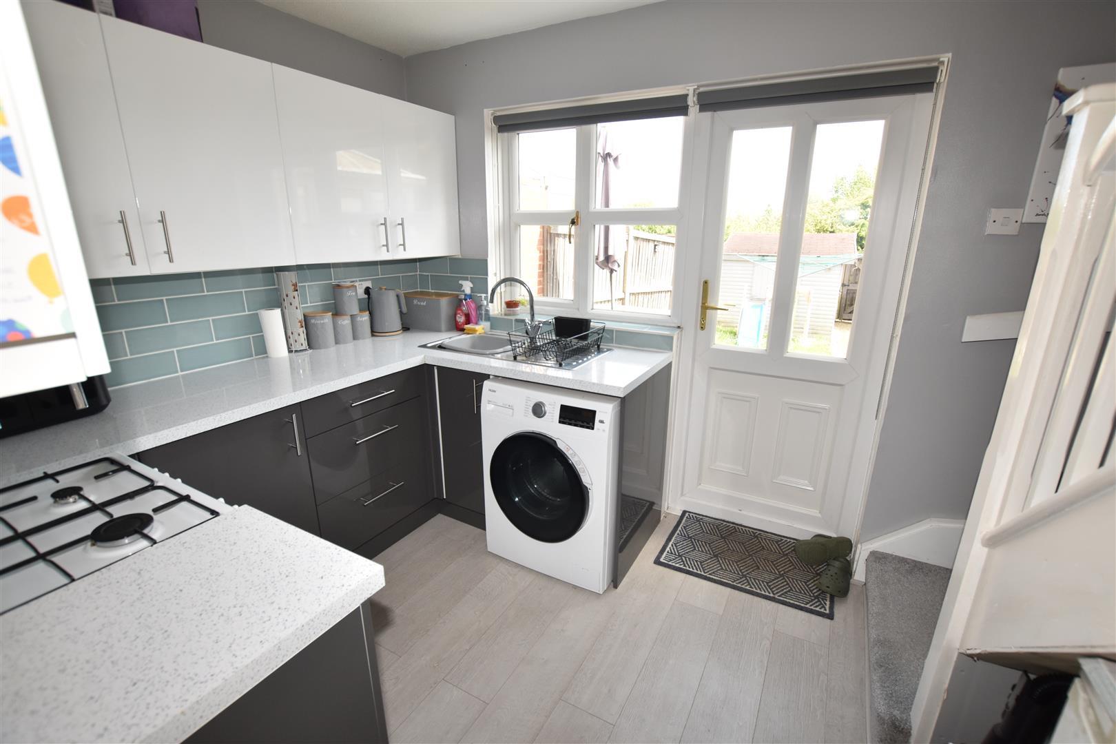 Property Image 198b6237-4134-4ca9-a8dc-b337e1f37338
