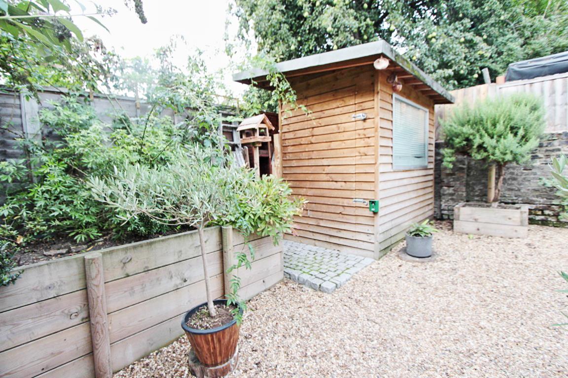 Property Image 19901381-0d28-4683-a0d7-51c35fe121ee