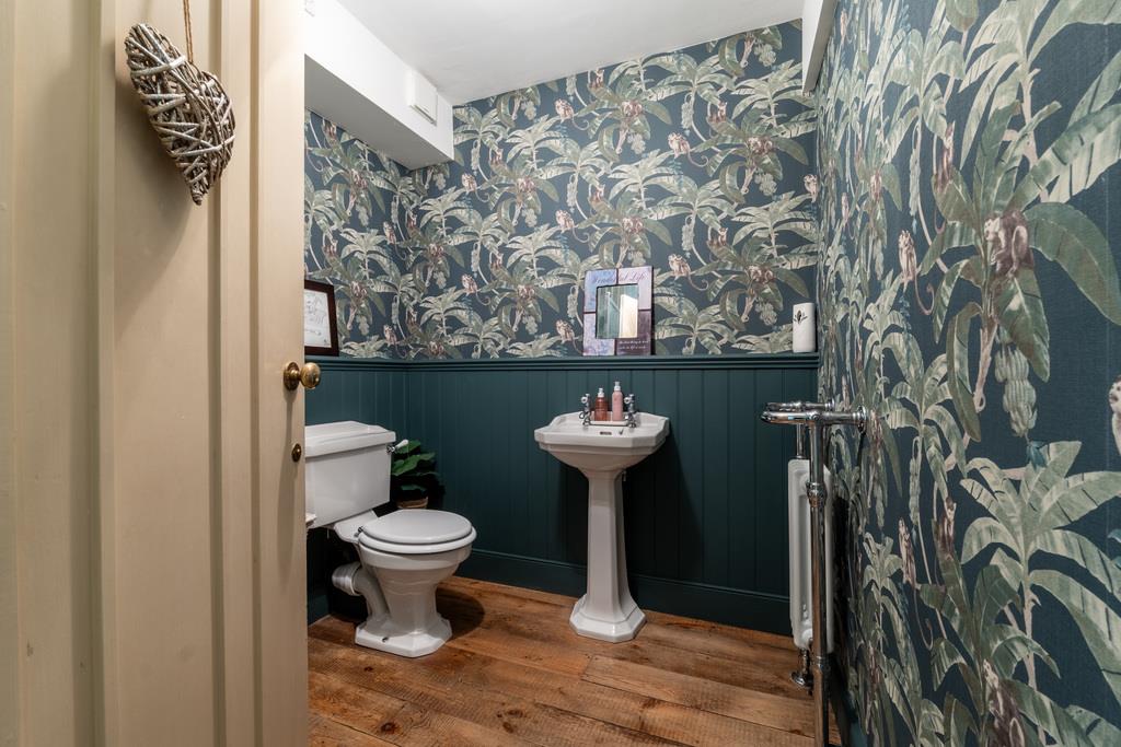 Property Image 19940663-c96e-47cb-ba2d-10b4436e8b07
