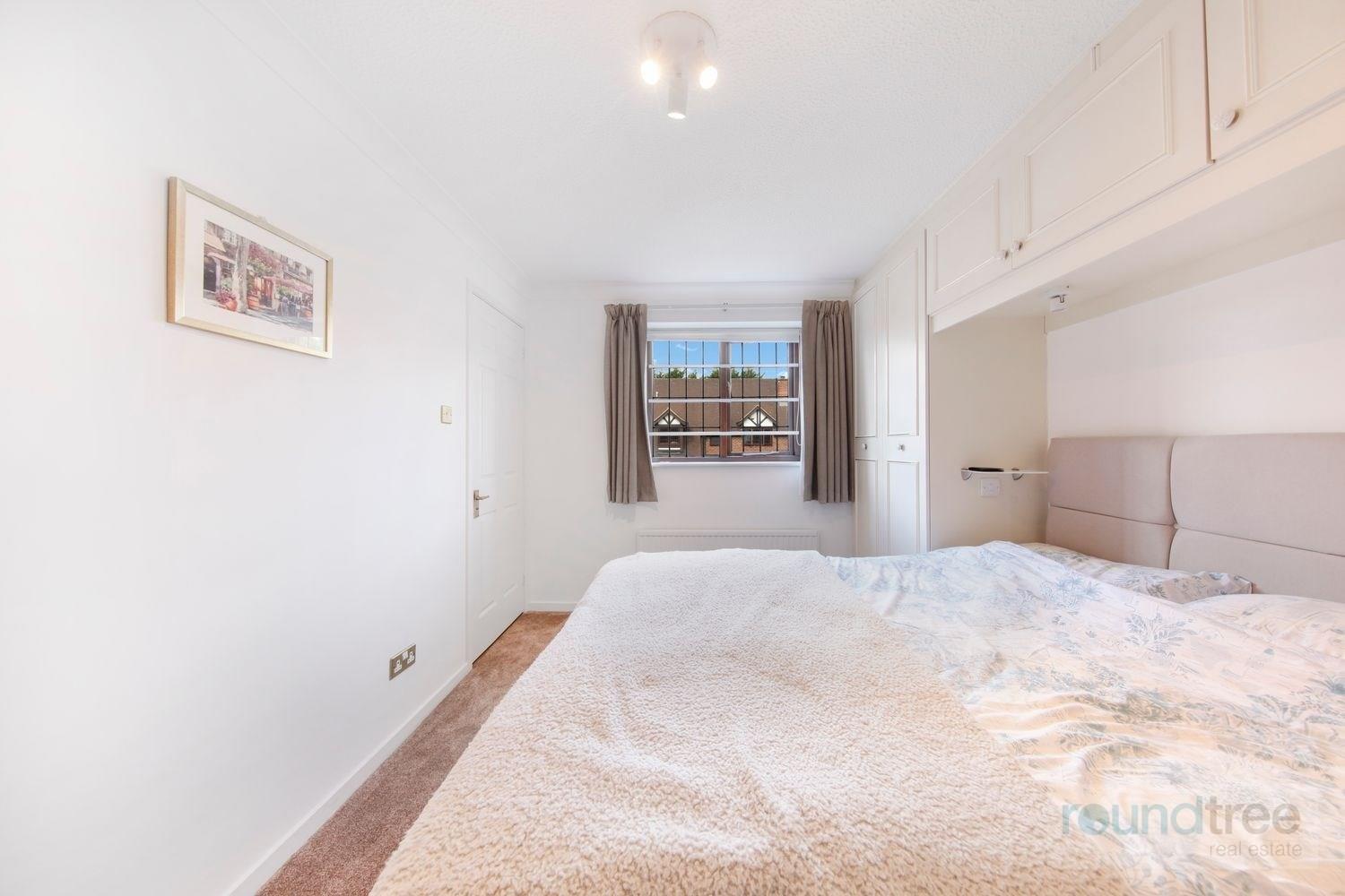 Property Image 199bec43-c544-46ba-9cd7-1f8ba7ed0653