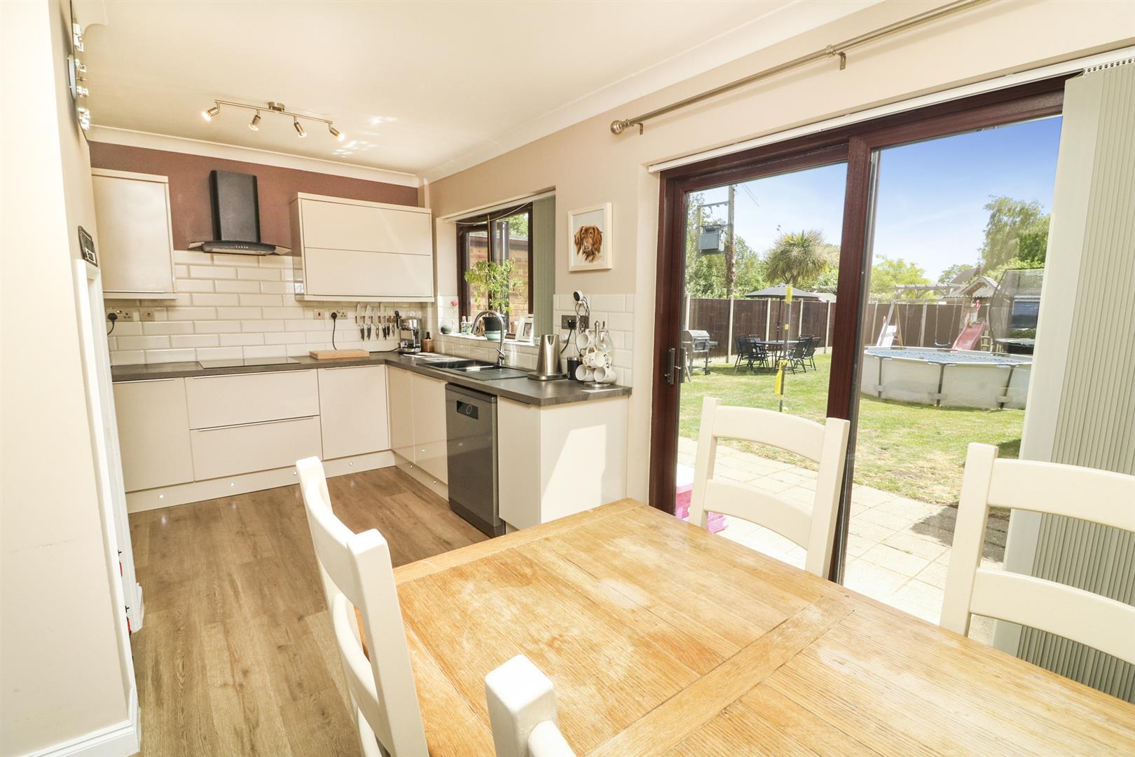 Property Image 199cf67a-93a2-4c88-8618-d2b11894fd6a