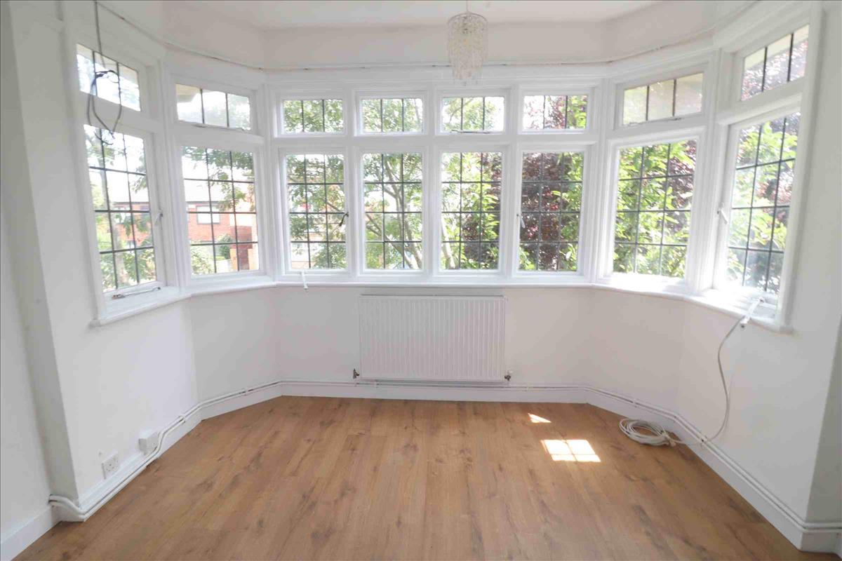 Property Image 19a613ce-557c-4694-bd09-be6153396e86