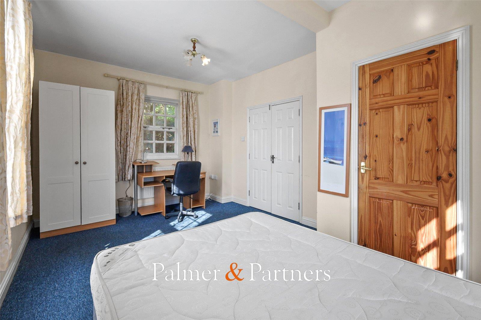Property Image 19bf7c12-d3c2-449b-9ee6-ed922cab338c