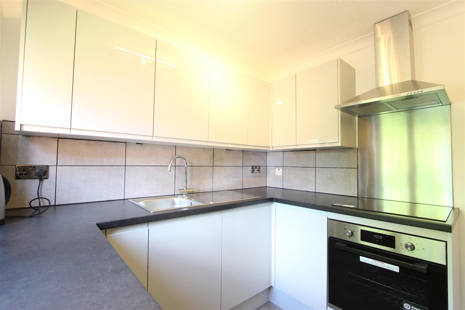 Property Image 19c6b4bf-4015-4dd6-a6cd-84efb4435128