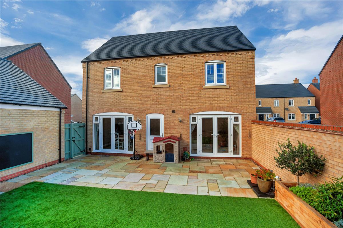 Property Image 19d2610c-76bd-43e8-9f9b-c4acca67c6bb