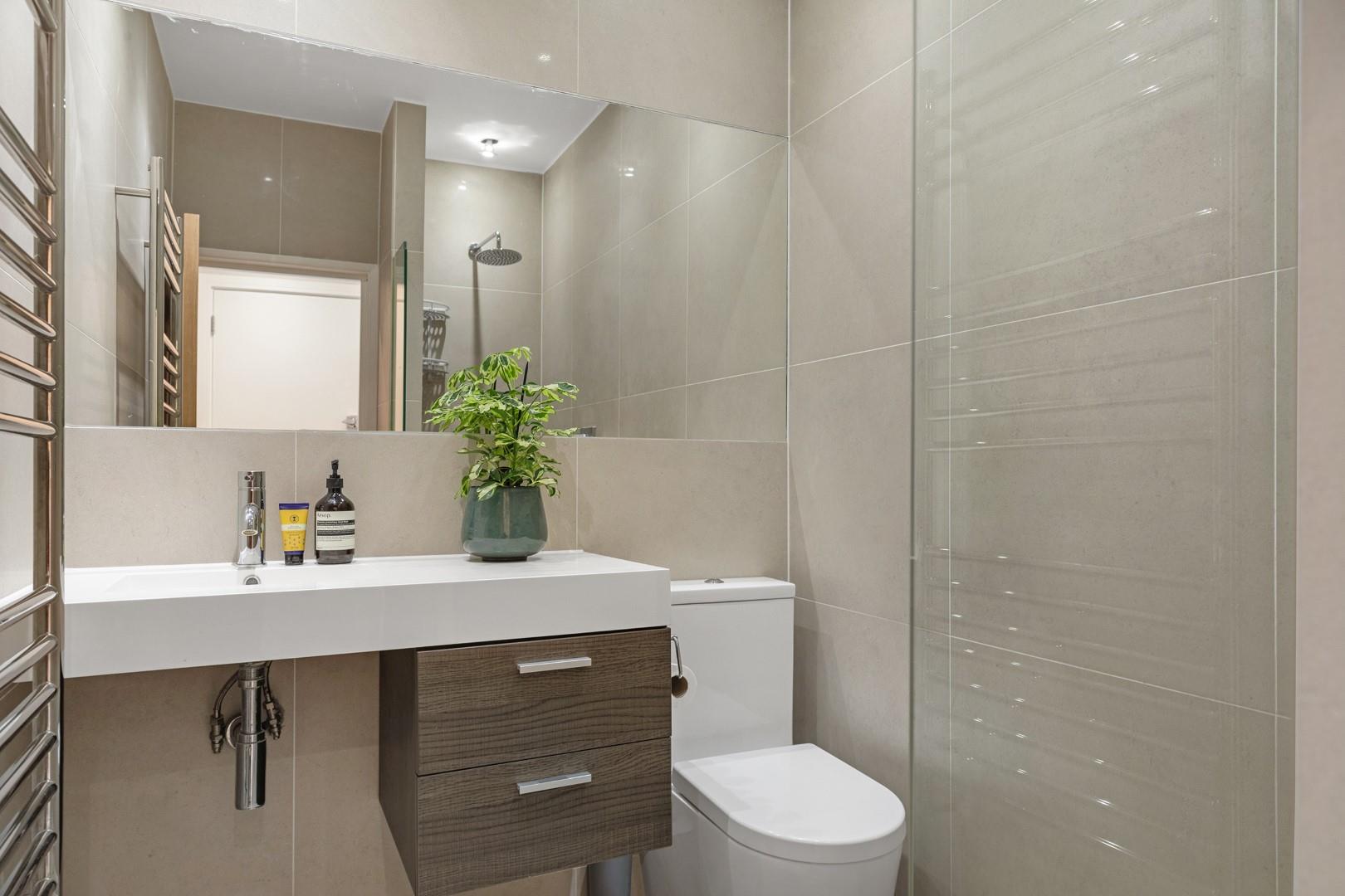 Property Image 19df9422-f6c7-47b4-9e6d-f397b3db9201