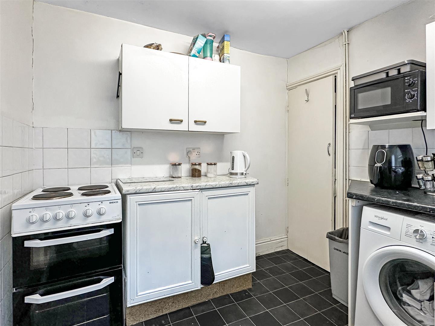 Property Image 19e491d9-bd8e-453d-a8f3-0b4de72d832e
