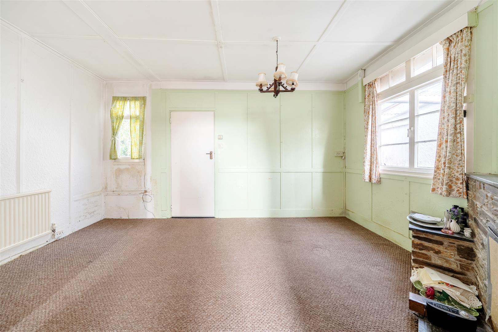 Property Image 19e77630-af5f-42bb-8926-e8c177c34991