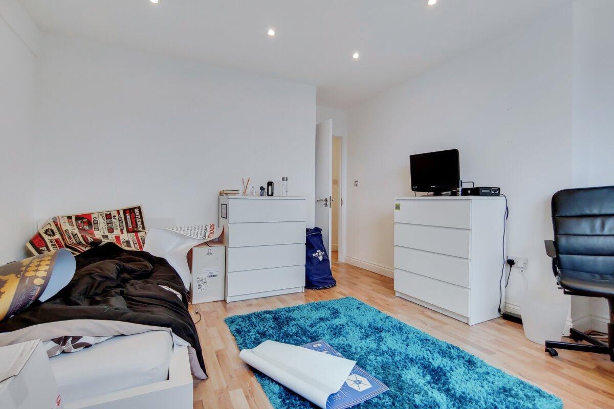 Property Image 1a13a96f-b613-49a4-be58-f71bf855ea79