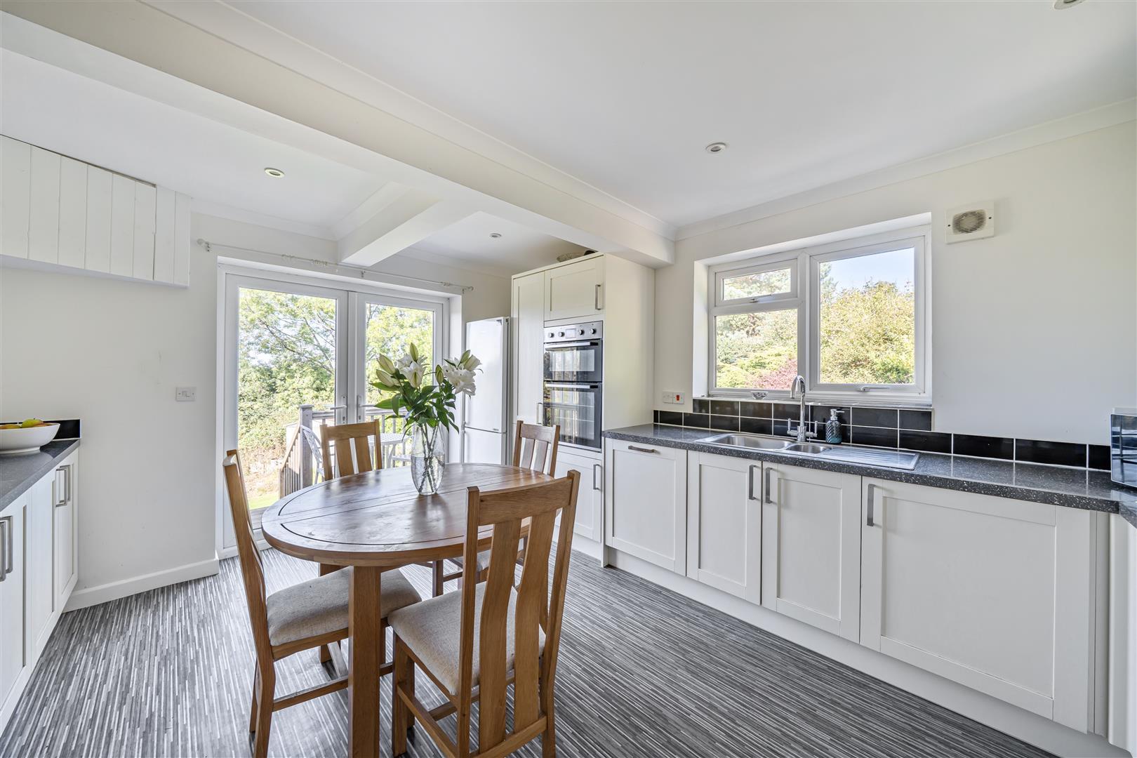 Property Image 1a1d71fc-1f73-4fe1-92a6-ce835a0f9a96