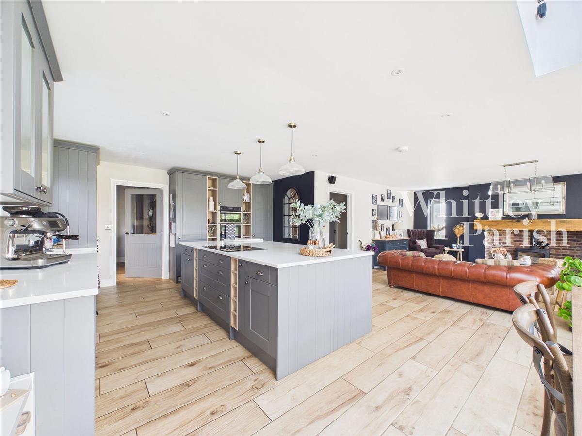 Property Image 1a3fbb4b-aef1-421e-b938-5757c5316141