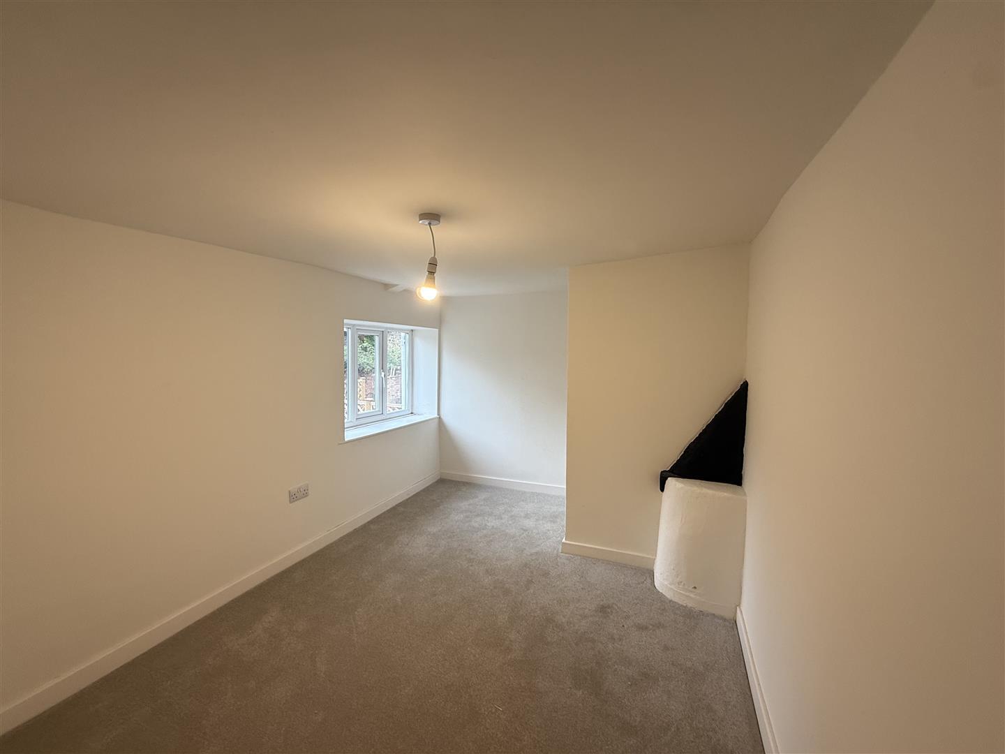 Property Image 1a4f46d6-7972-40e3-a13b-b93c7e5d0852