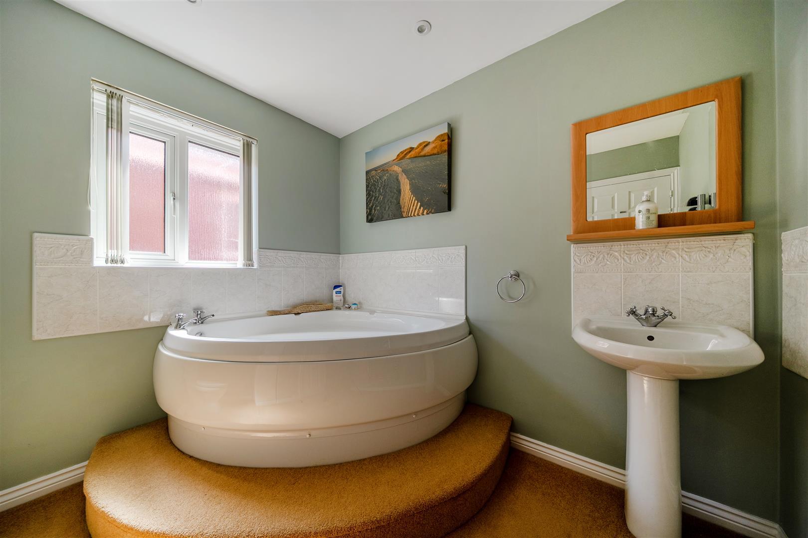 Property Image 1a522a8a-9278-4d1d-bd01-19902775fd7b