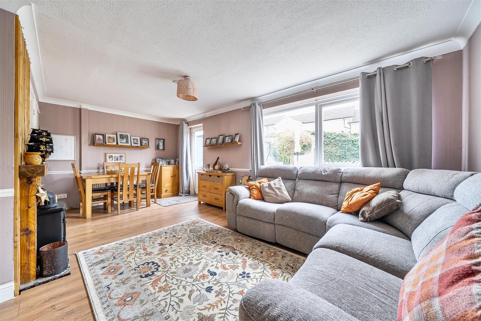 Property Image 1a5f4d04-f069-4a1f-a0fc-36c89c7cb5c2