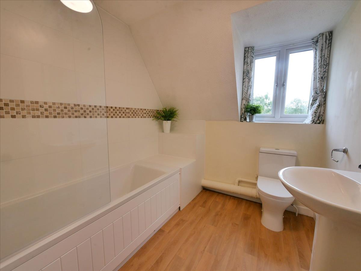 Property Image 1a63559e-7c47-4fa8-8a1a-d783bb3108fe