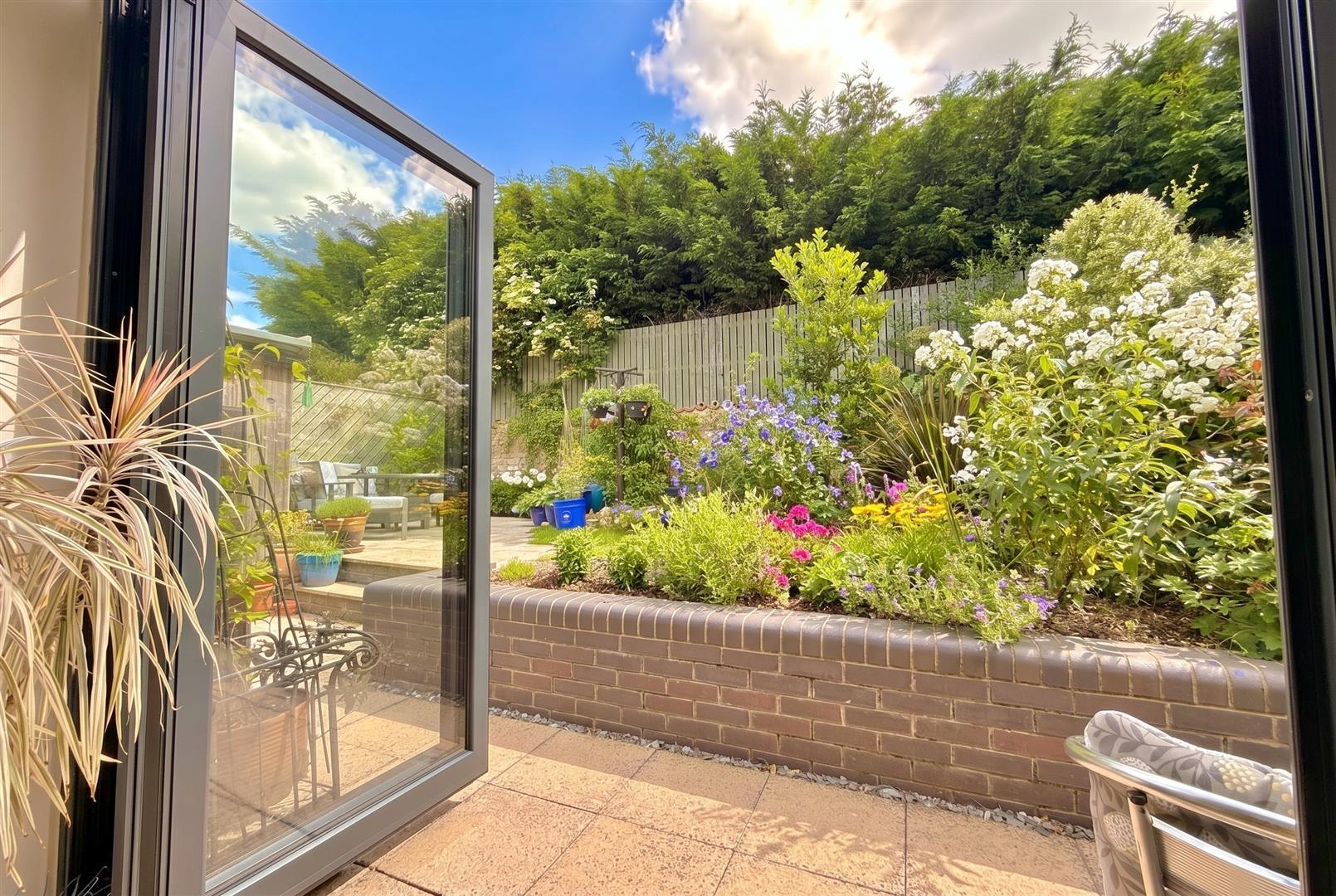 Property Image 1a678e39-0d3d-4bef-8c39-f6ef23e76d55