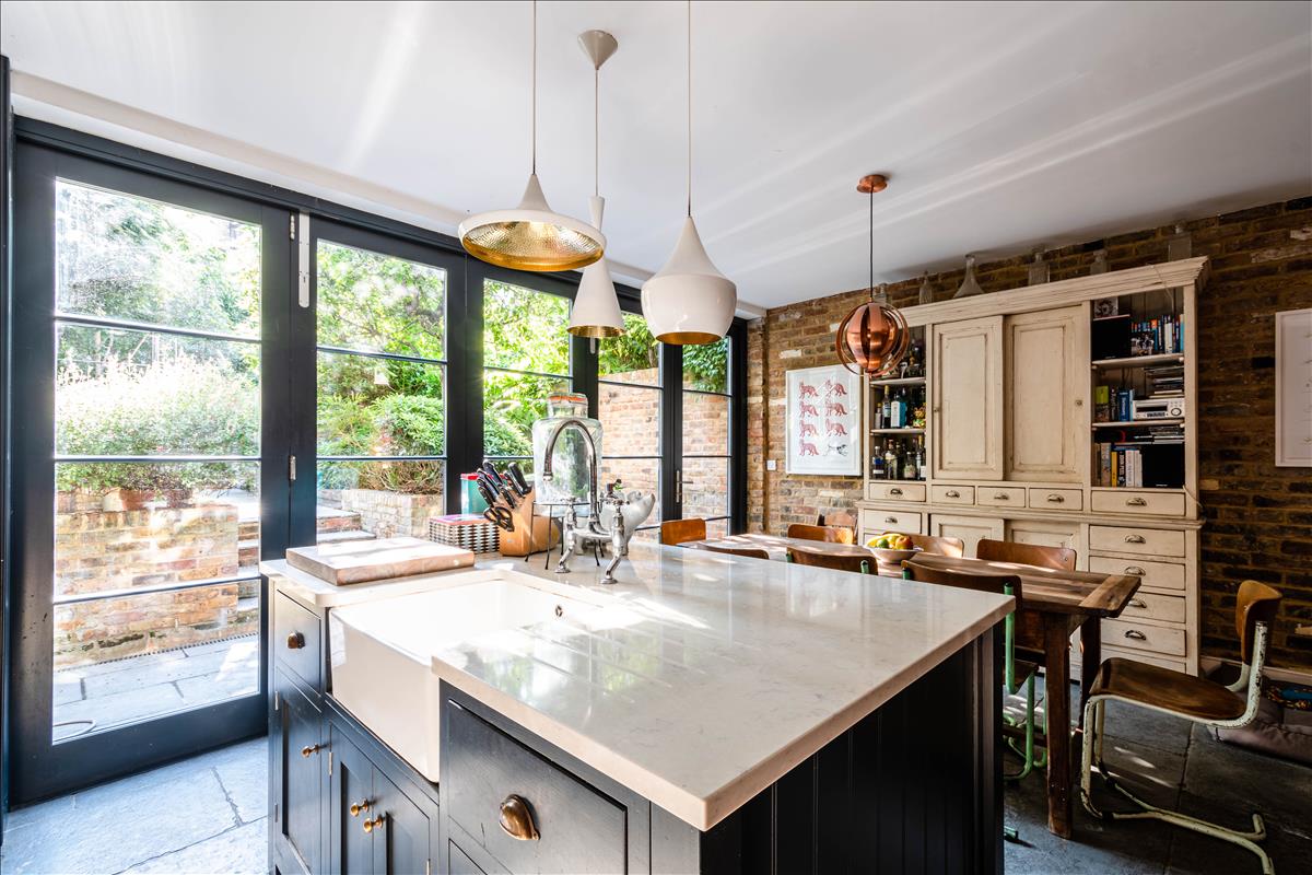 5 bedroom town house for sale London Fields, E9