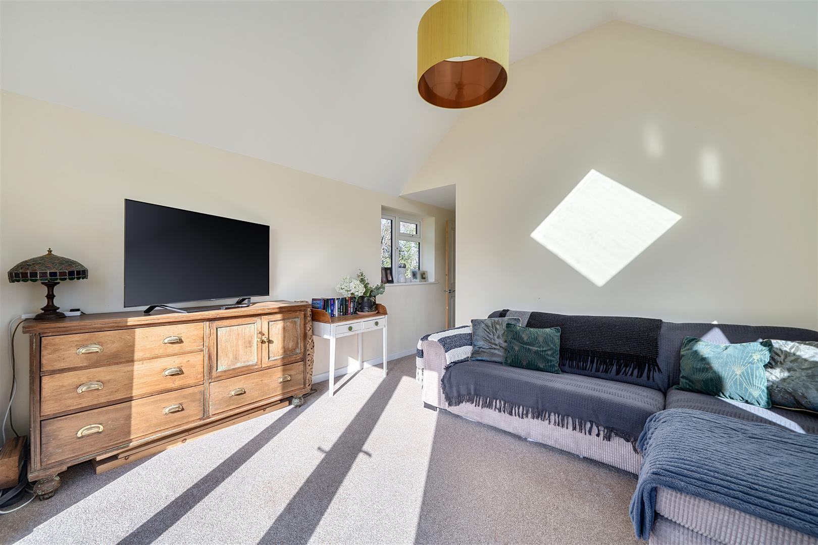 Property Image 1a853bb8-6527-4b57-acc1-fb3090c3973c