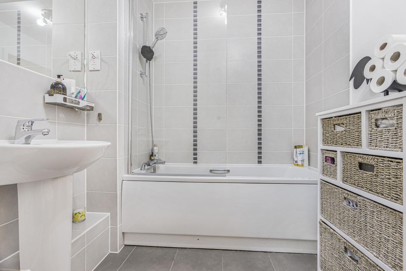 Property Image 1a86df60-17a6-4e33-9489-03a769e8d790