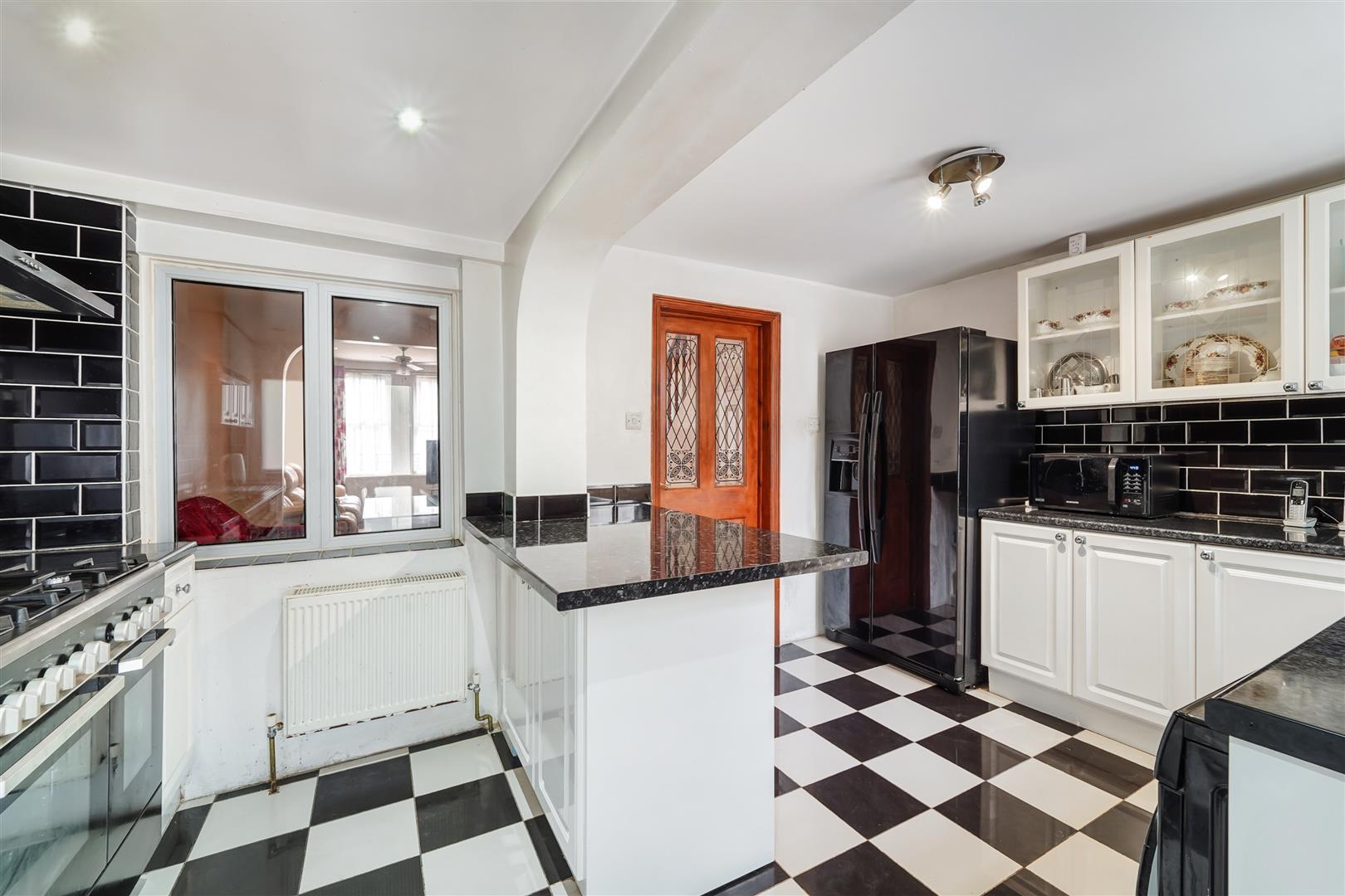 Property Image 1a891393-4c6b-48e1-8a9c-4f09663c2258
