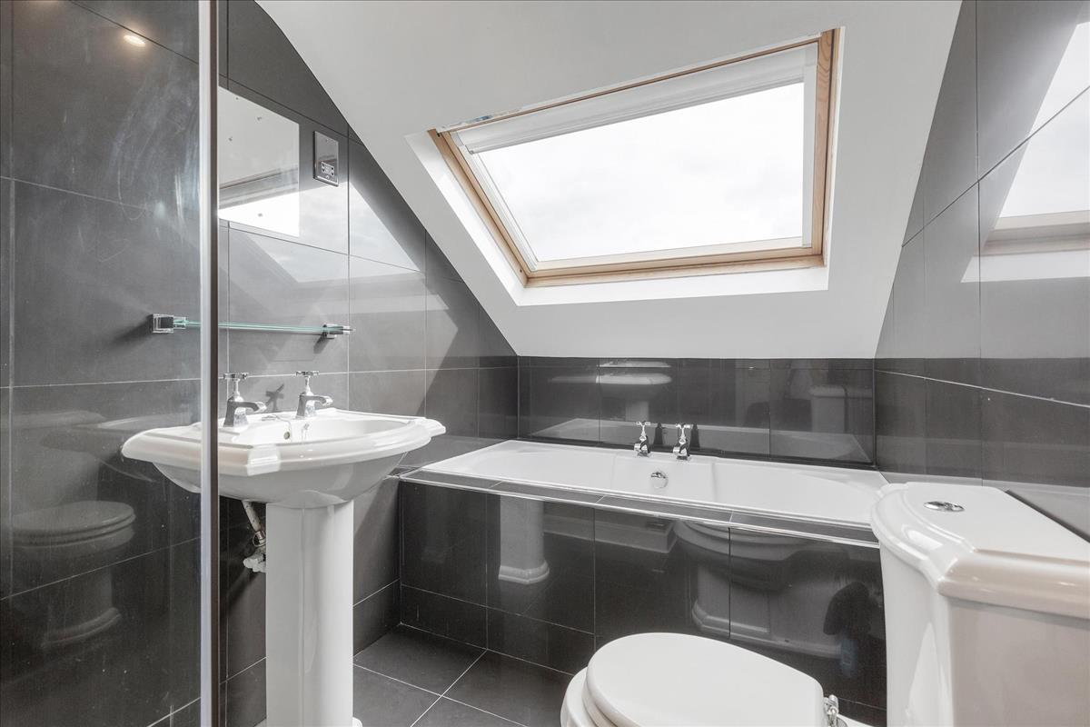 Property Image 1a9a8f71-4141-4383-80c2-e42f39d99584