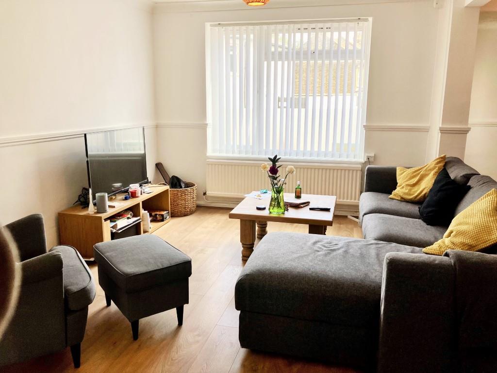 Property Image 1ad5f117-3598-476f-9f39-3f497a40172c