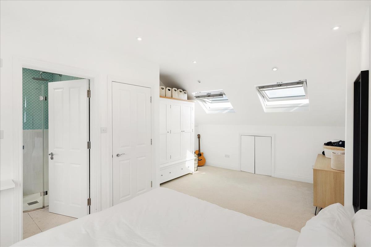 Property Image 1ae1e82a-e94d-4016-aecb-2d9a432efe0e