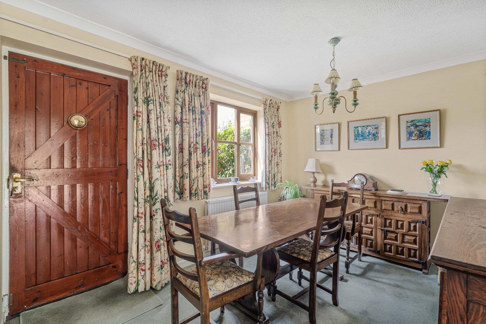 Property Image 1ae29596-9880-46b3-b021-8a8b93589b34