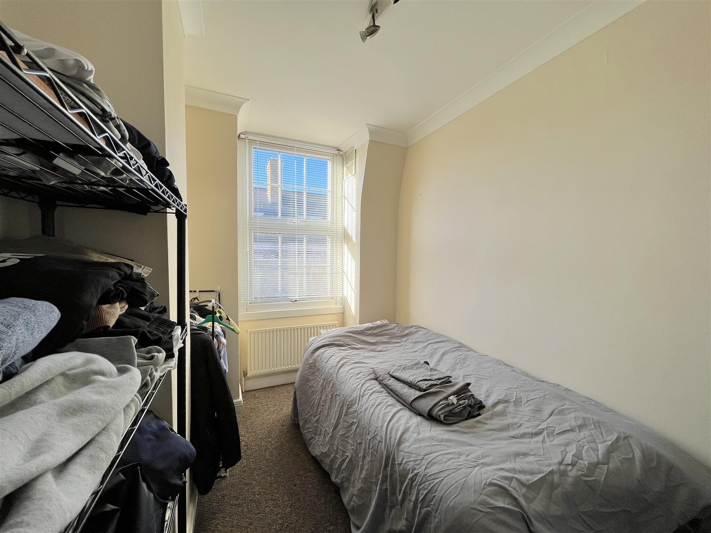 Property Image 1ae51498-8d65-4d48-83c7-8816a76916da