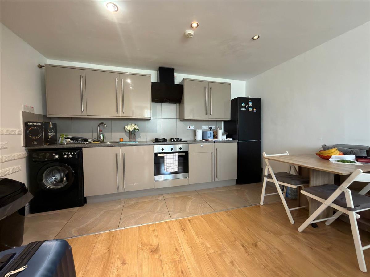 Property Image 1ae6d2be-d34d-42be-8439-c9201ea898fe