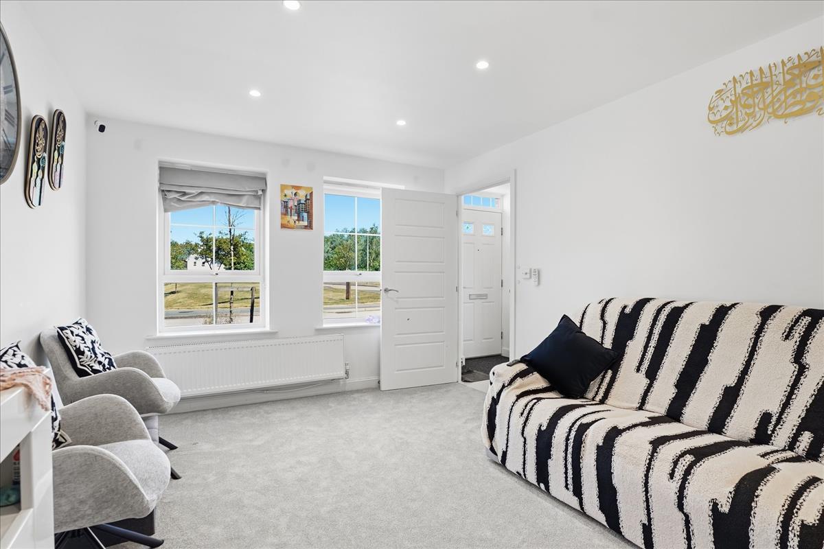 Property Image 1af1e622-bd58-45c0-b7a1-8d61c85c0a0f