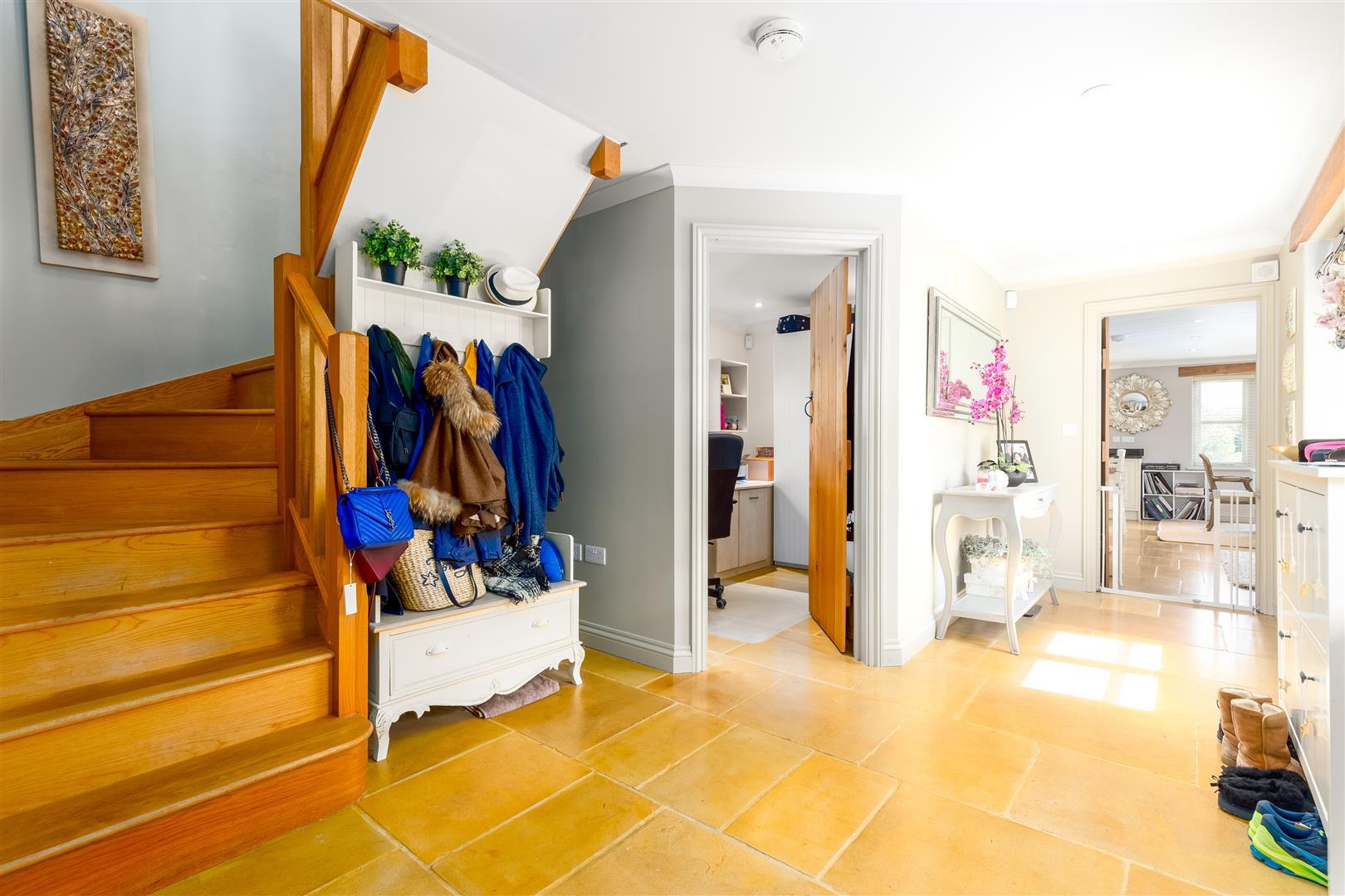 Property Image 1afecfa3-e72c-4538-9964-a7ad0fc0f9e6