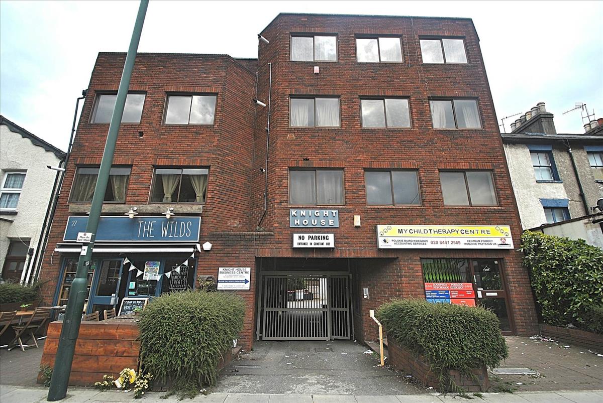 Property Image 1b0cff72-8b1a-41de-9ace-36863f35d880