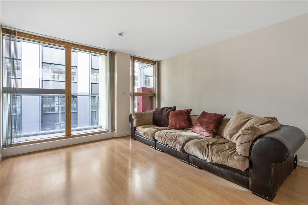 Property Image 1b1b888b-16f6-474e-98cb-2577abbe9662